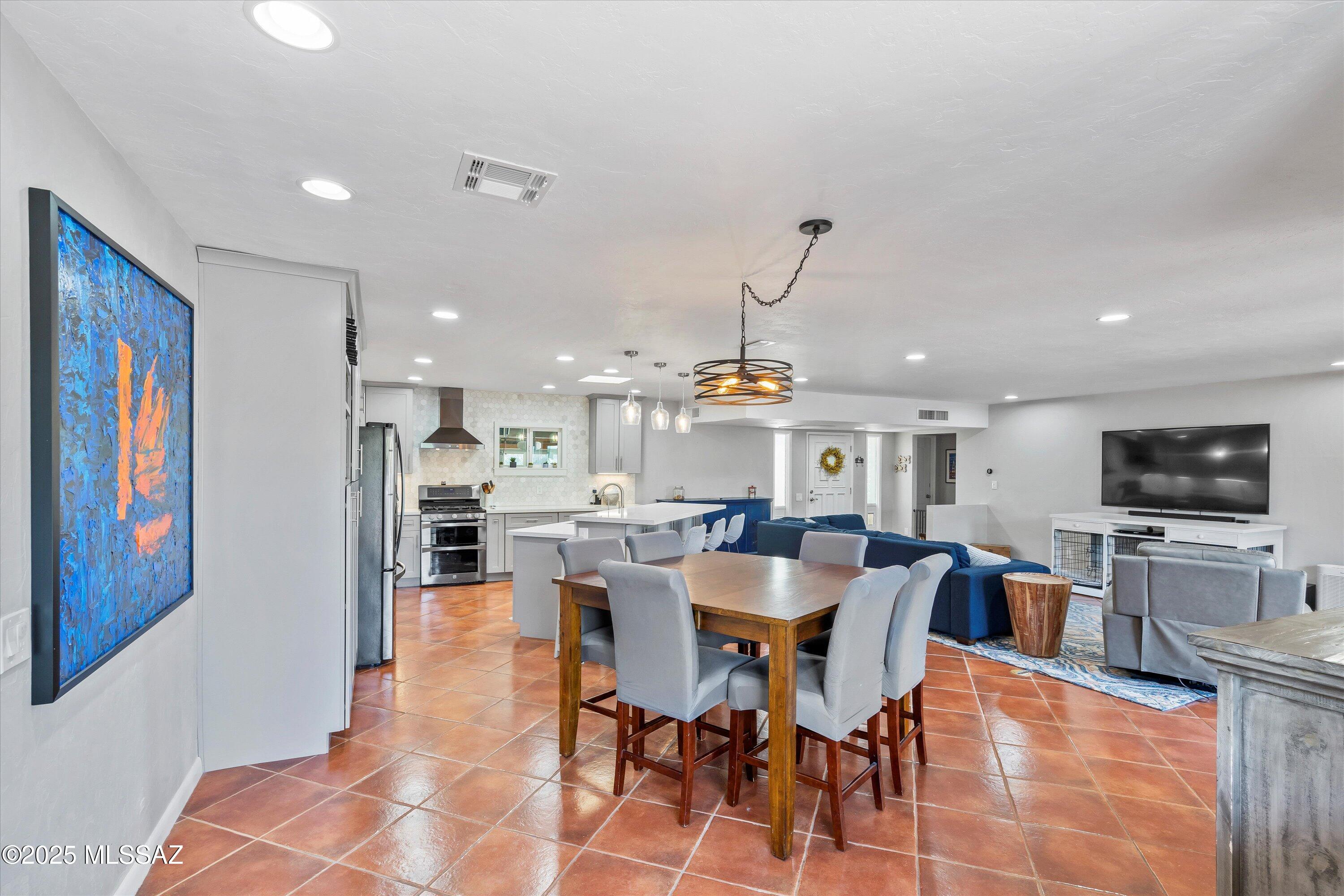 6100 North Oracle Road, Unit 22 Tucson, AZ 85704 - Photo 20 of 39 Gallery Image 20