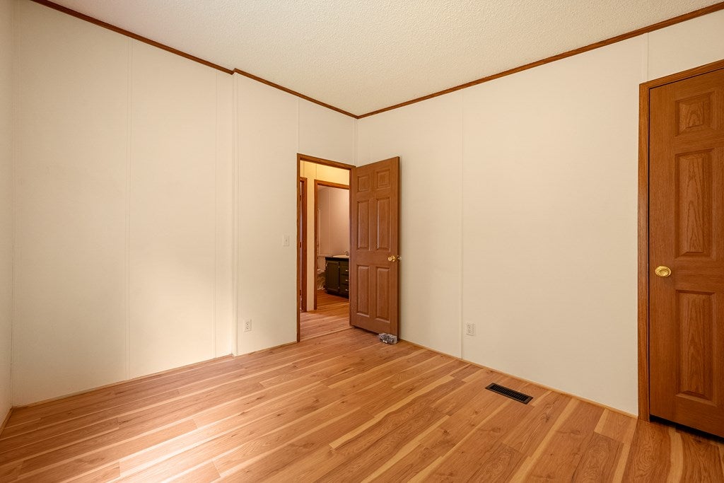 313 Lanter Road Speedwell, VA 24374 - Photo 36 of 55 Gallery Image 36