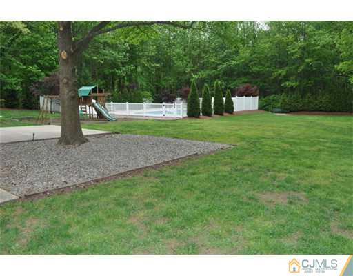 72 Farrington Road Old Bridge, NJ 07747 - Photo 25 of 25 Gallery Image 25
