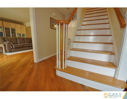 72 Farrington Road Old Bridge, NJ 07747 - Photo 6 of 25 Gallery Image 6
