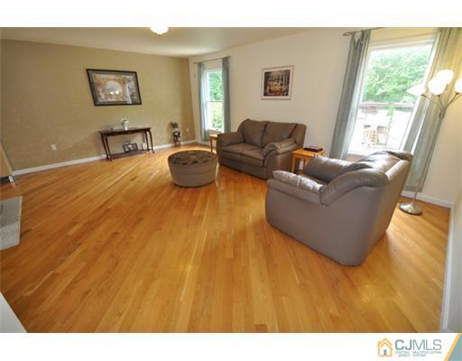 72 Farrington Road Old Bridge, NJ 07747 - Photo 8 of 25 Gallery Image 8