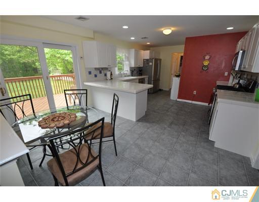 72 Farrington Road Old Bridge, NJ 07747 - Photo 10 of 25 Gallery Image 10