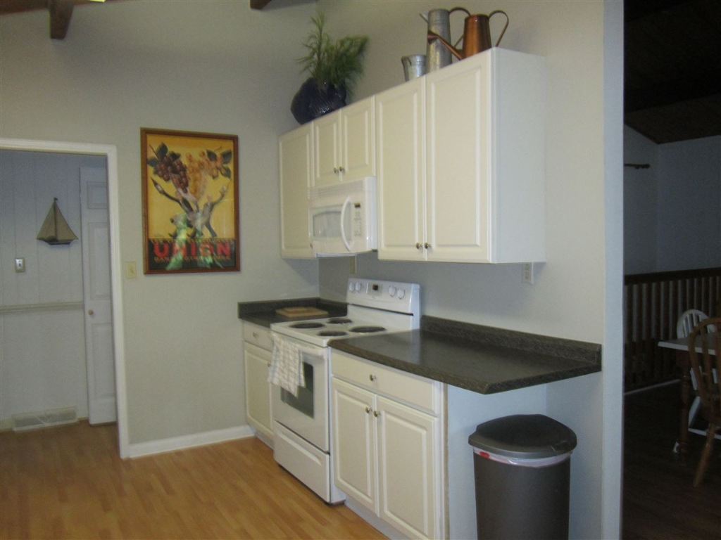 173 Collins Road Lavonia, GA 30553 - Photo 8 of 20 Gallery Image 8