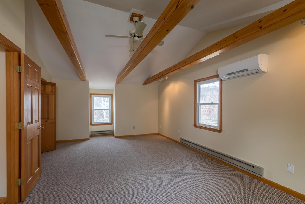 190 West Farms Road Northampton, MA 01062 - Photo 11 of 18 Gallery Image 11