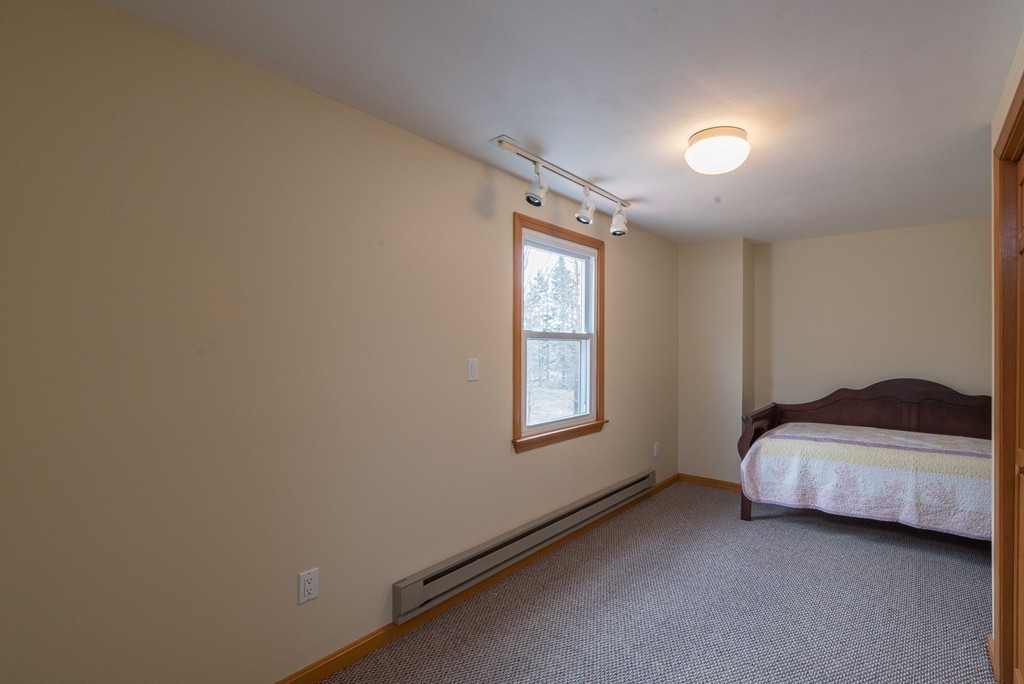 190 West Farms Road Northampton, MA 01062 - Photo 14 of 18 Gallery Image 14