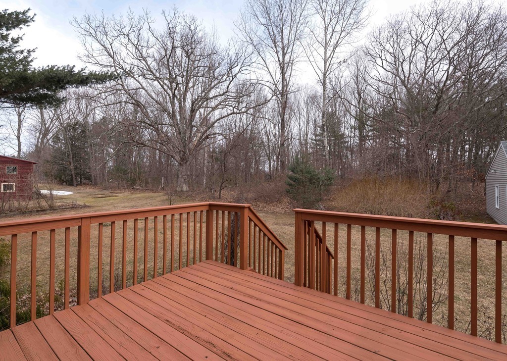 190 West Farms Road Northampton, MA 01062 - Photo 5 of 18 Gallery Image 5