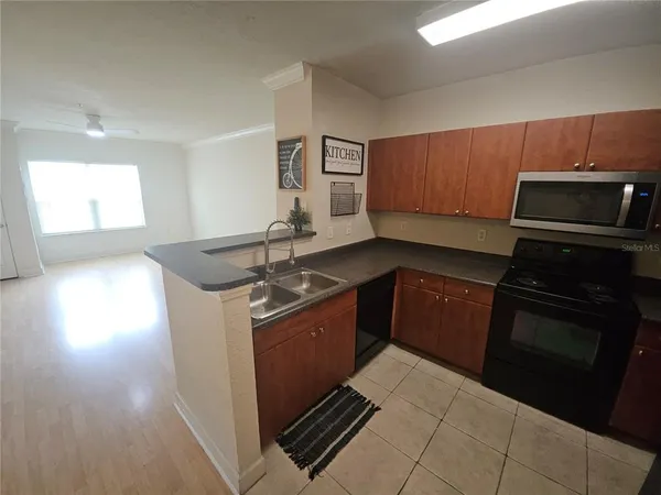 $1,599 | 202 East South Street, Unit 4049, Orlando, FL 32801