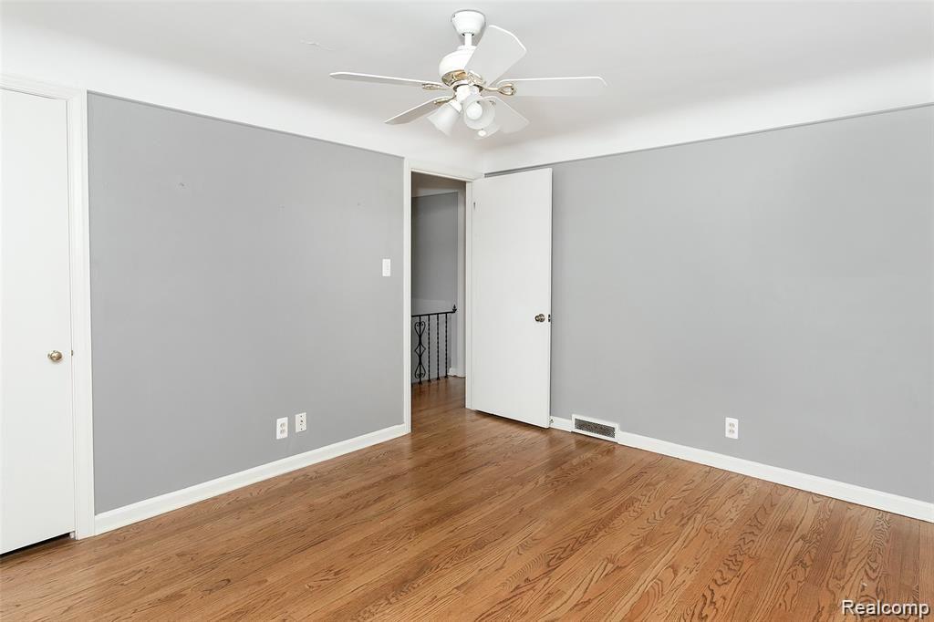 432 Roland Road Grosse Pointe Farms, MI 48236 - Photo 23 of 39