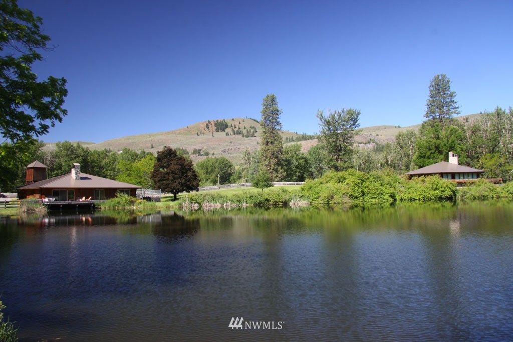 523 East Chewuch Road Winthrop, WA 98862 - Photo 13 of 25 Gallery Image 13