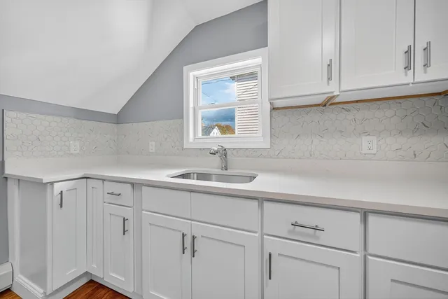 $585,000 | 20 Shawmut Avenue, New Bedford, MA 02740