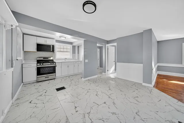 $585,000 | 20 Shawmut Avenue, New Bedford, MA 02740