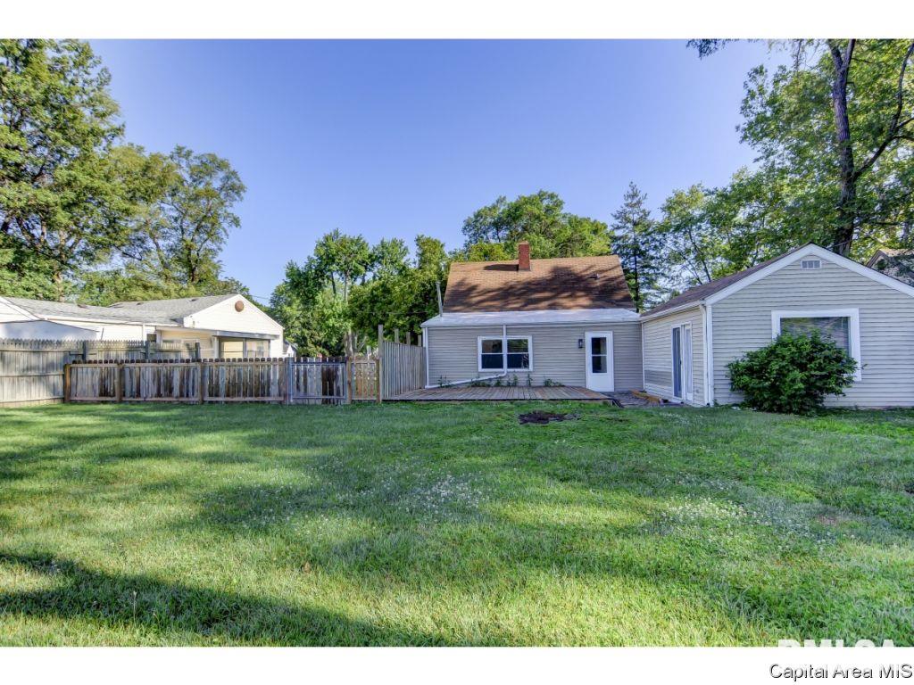 2106 East Hood Street Springfield, IL 62703 - Photo 26 of 28 Gallery Image 26