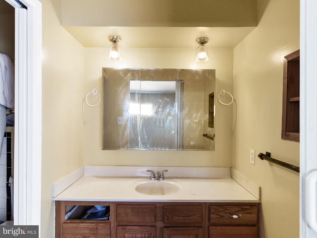 6836 Trexler Road Hyattsville, MD 20784 - Photo 26 of 43 Master bath