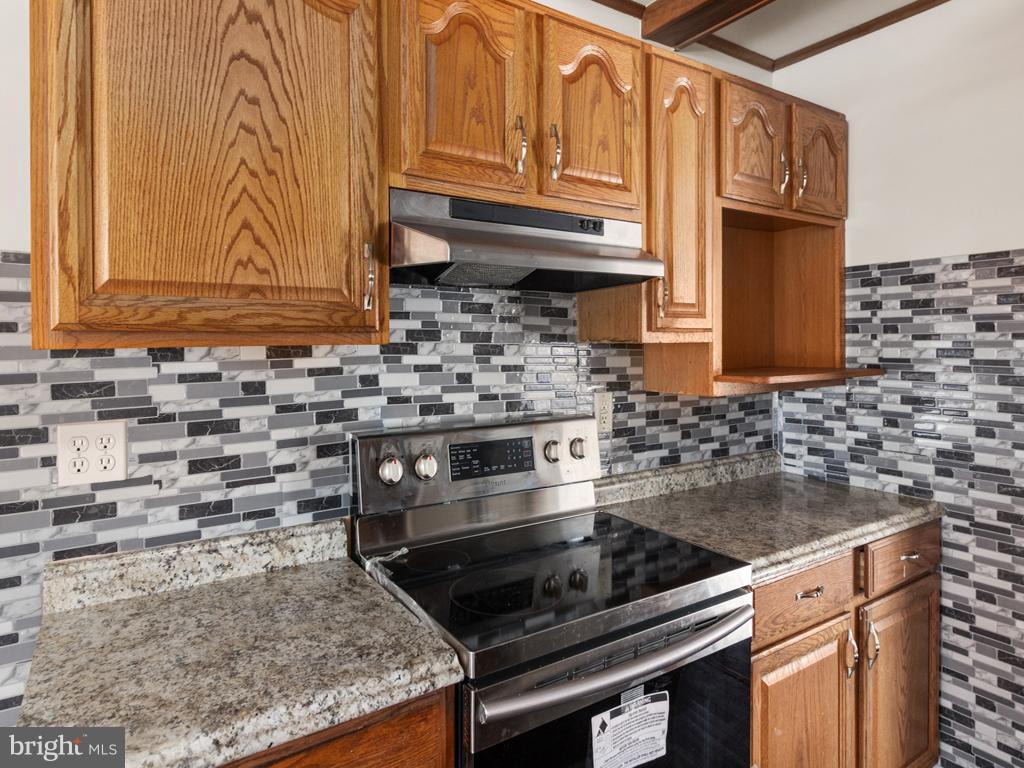 6836 Trexler Road Hyattsville, MD 20784 - Photo 8 of 43 Gallery Image 8