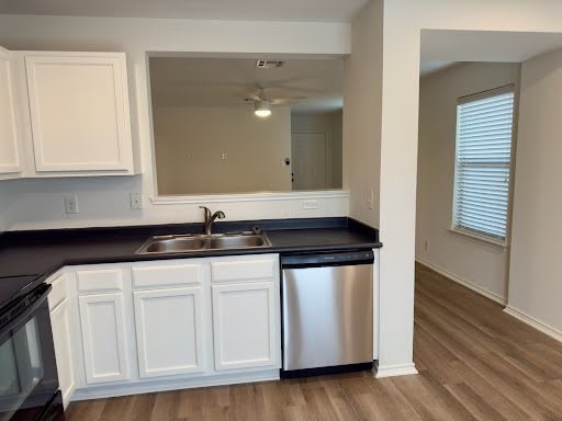 240 New Country Road Kyle, TX 78640 - Photo 5 of 20