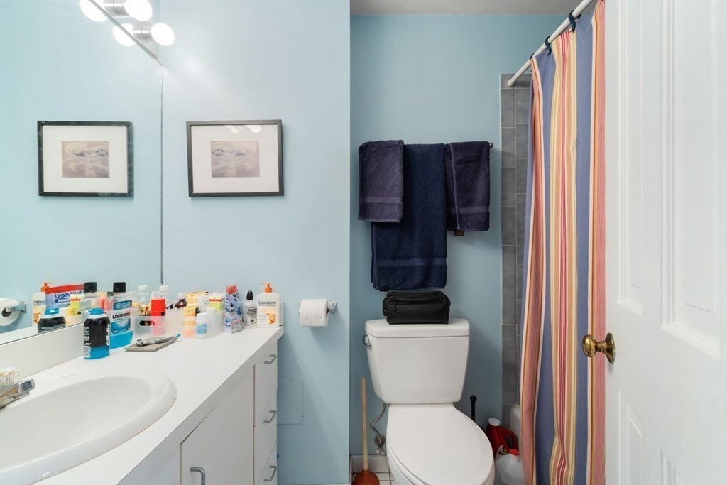 16 Rutland Square, Unit 3 Boston, MA 02118 - Photo 13 of 24 Gallery Image 13