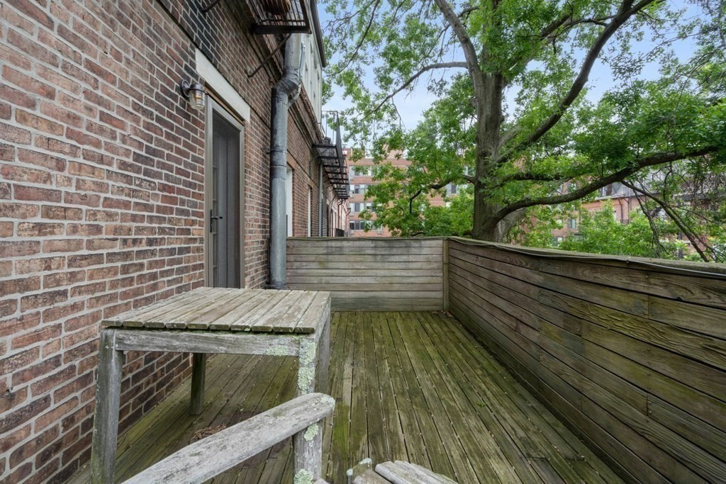 16 Rutland Square, Unit 3 Boston, MA 02118 - Photo 16 of 24 Gallery Image 16