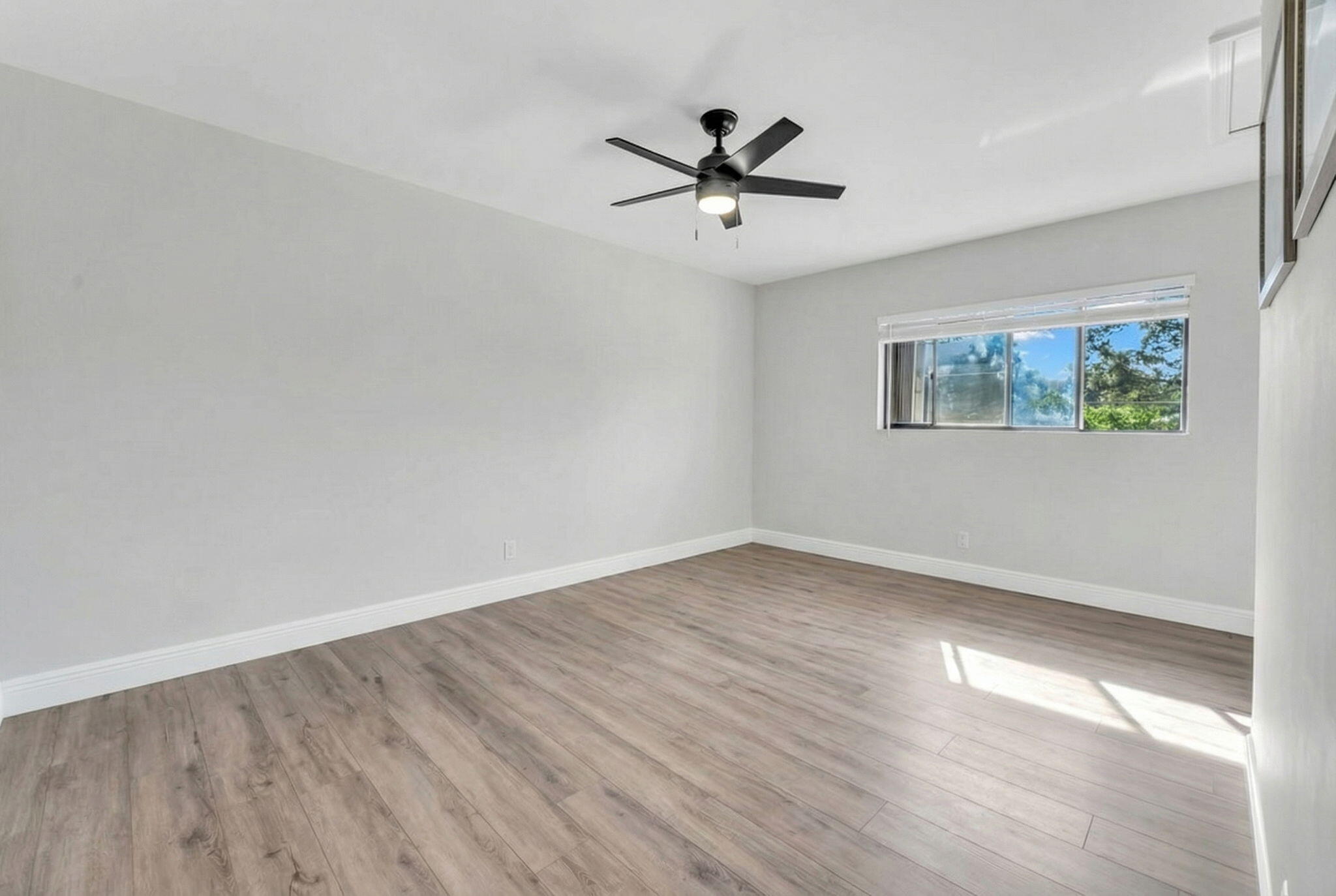 20824 Boca Ridge Drive North Boca Raton, FL 33428 - Photo 22 of 36 15-web-or-mls-hf_20260326_134316_6a9d255
