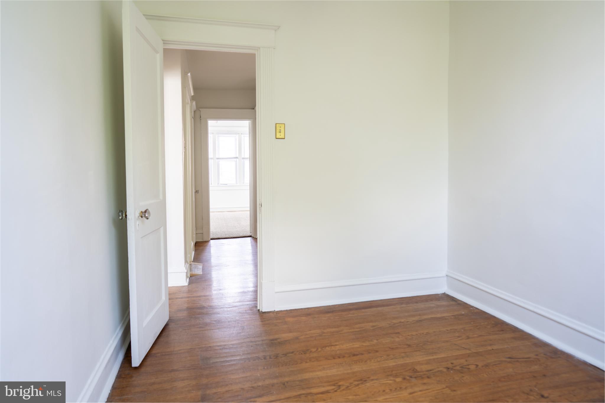 8 Oakley Road Upper Darby, PA 19082 - Photo 17 of 25 Bedroom 3