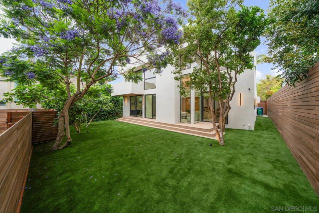 $6,995,000 | 7376 Fay Avenue, La Jolla, CA 92037