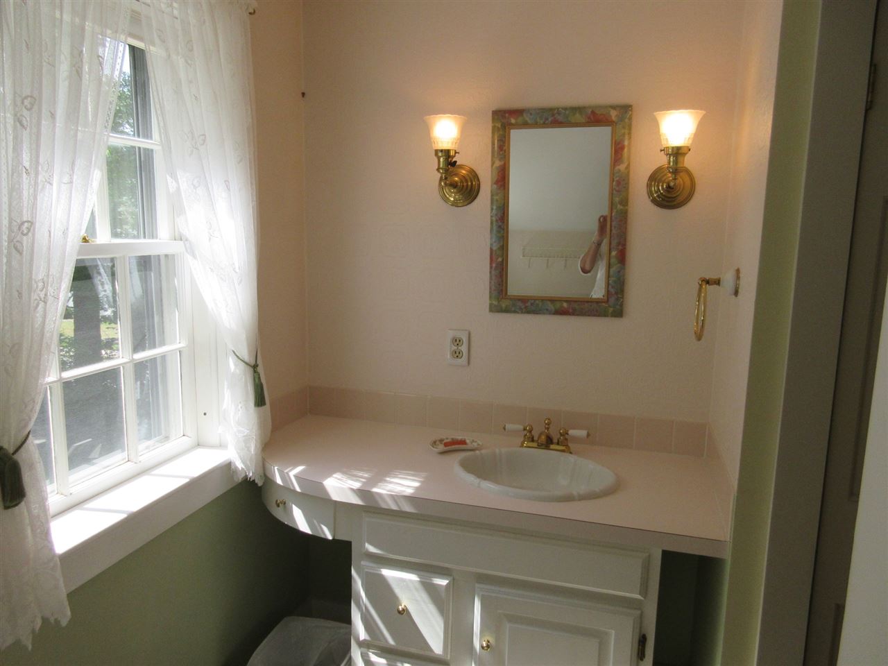 2 MacDowell Road Peterborough, NH 03458 - Photo 24 of 37 Gallery Image 24