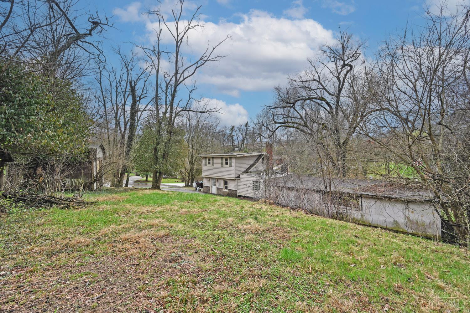 3964 Hubble Road Cincinnati, OH 45247 - Photo 36 of 37 Gallery Image 36