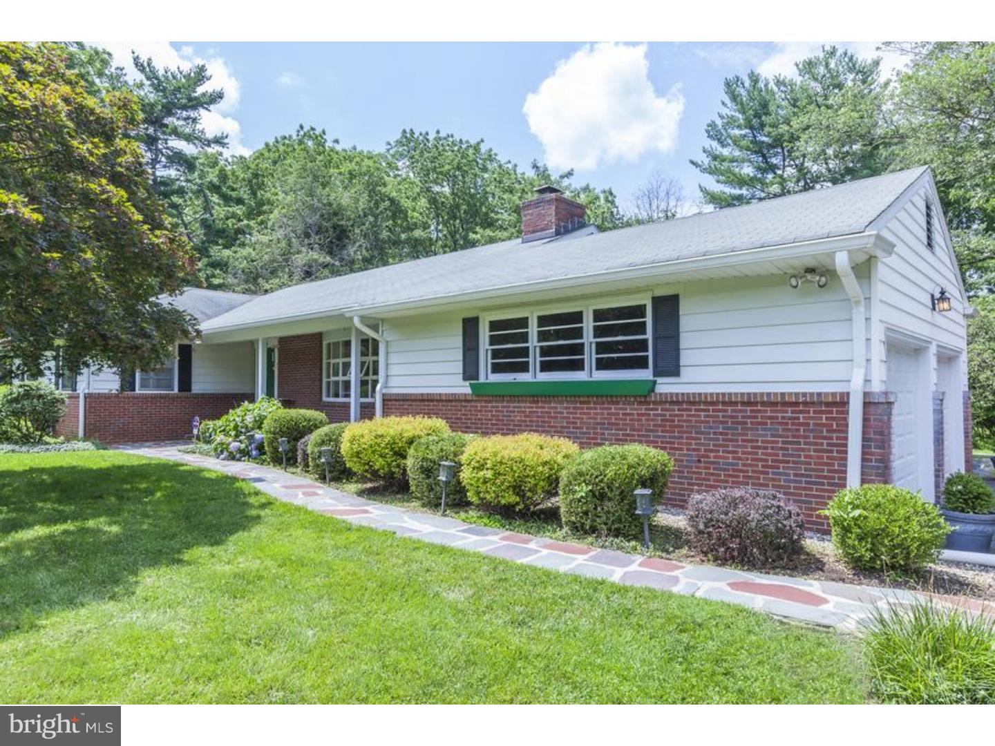 961 Mercer Road Princeton, NJ 08540 - Photo 2 of 25
