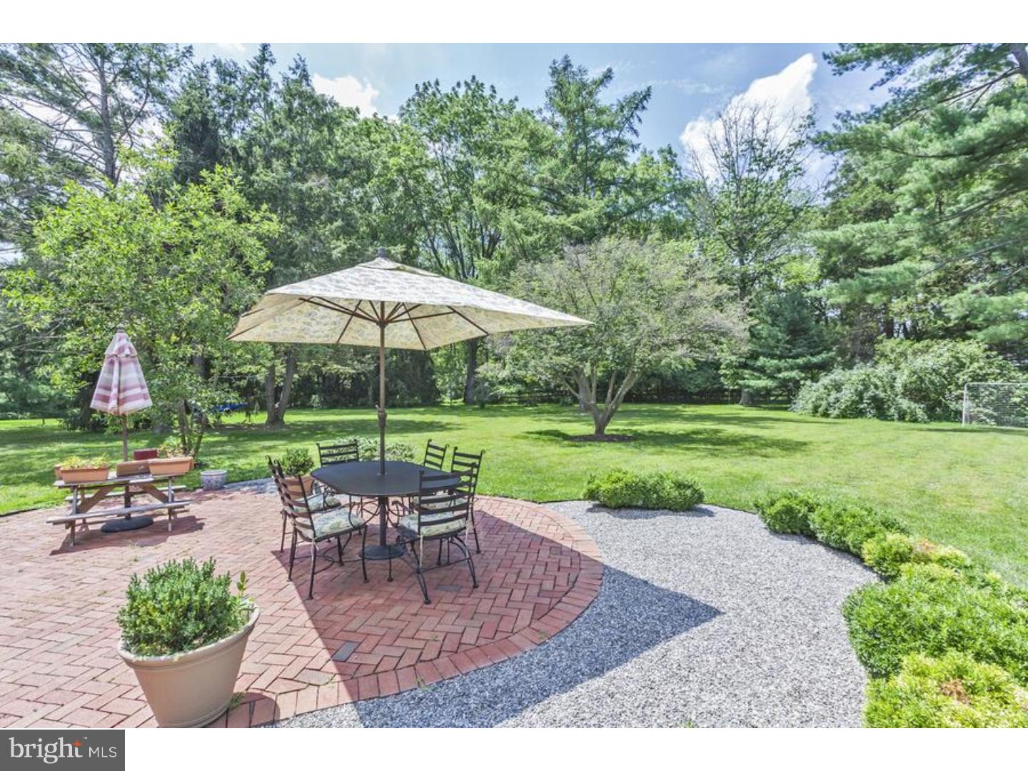 961 Mercer Road Princeton, NJ 08540 - Photo 4 of 25
