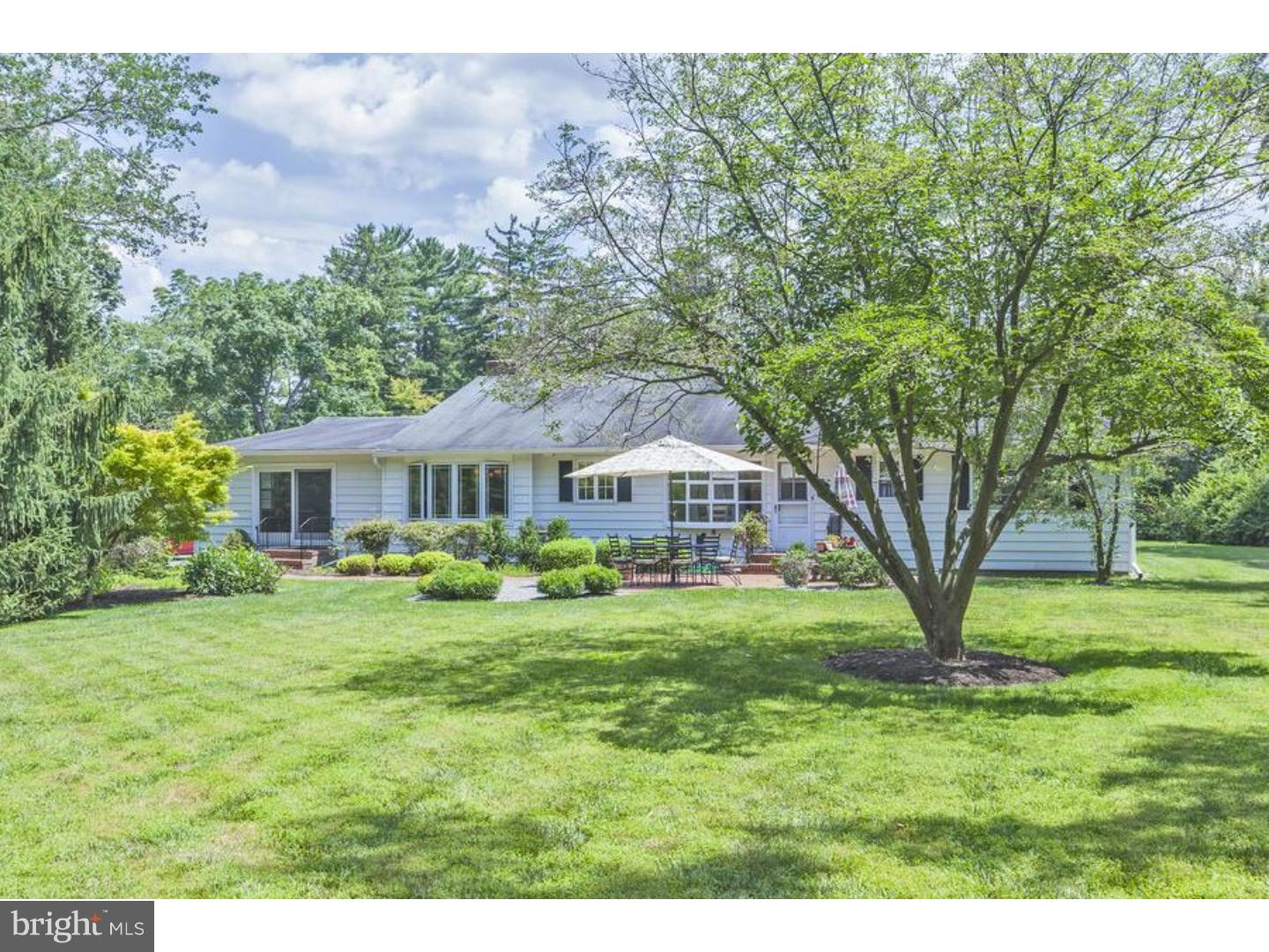 961 Mercer Road Princeton, NJ 08540 - Photo 6 of 25