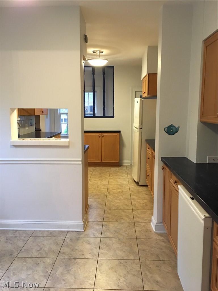 2716 Colchester Road Cleveland, OH 44106 - Photo 7 of 10 Eat in kitchen view