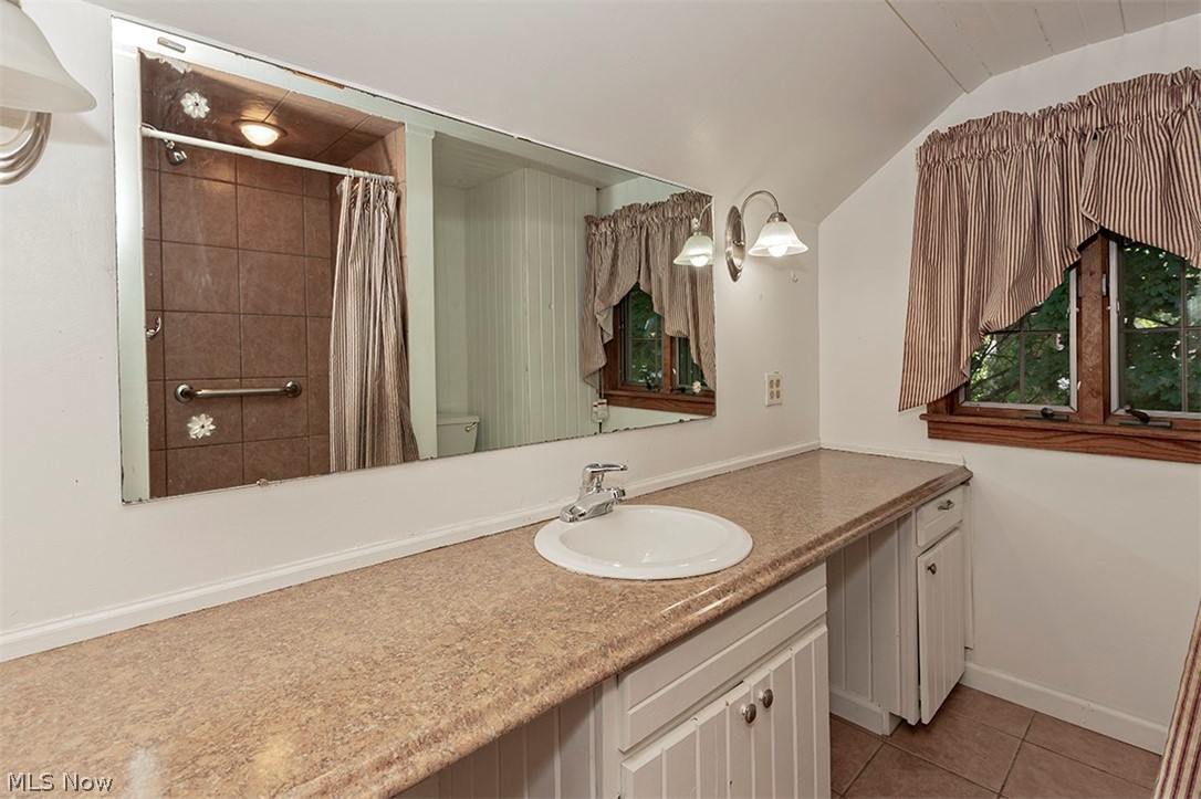 6704 Bonnieview Road Cleveland, OH 44143 - Photo 24 of 31 Gallery Image 24