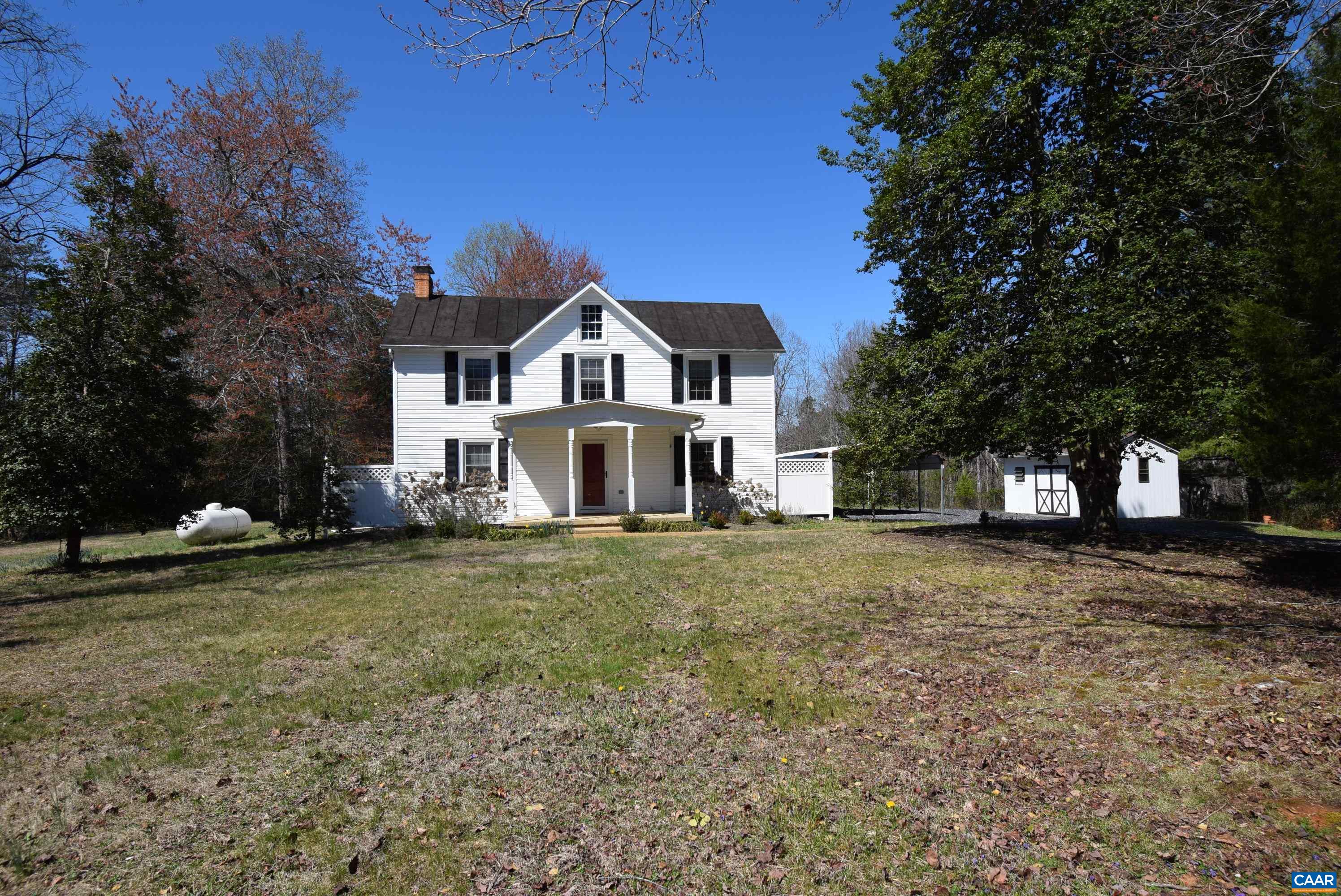5228 Secretarys Sand Road Esmont, VA 22937 - Photo 3 of 31