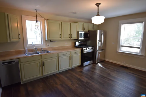 $2,200 | 5228 Secretarys Sand Road, Esmont, VA 22937