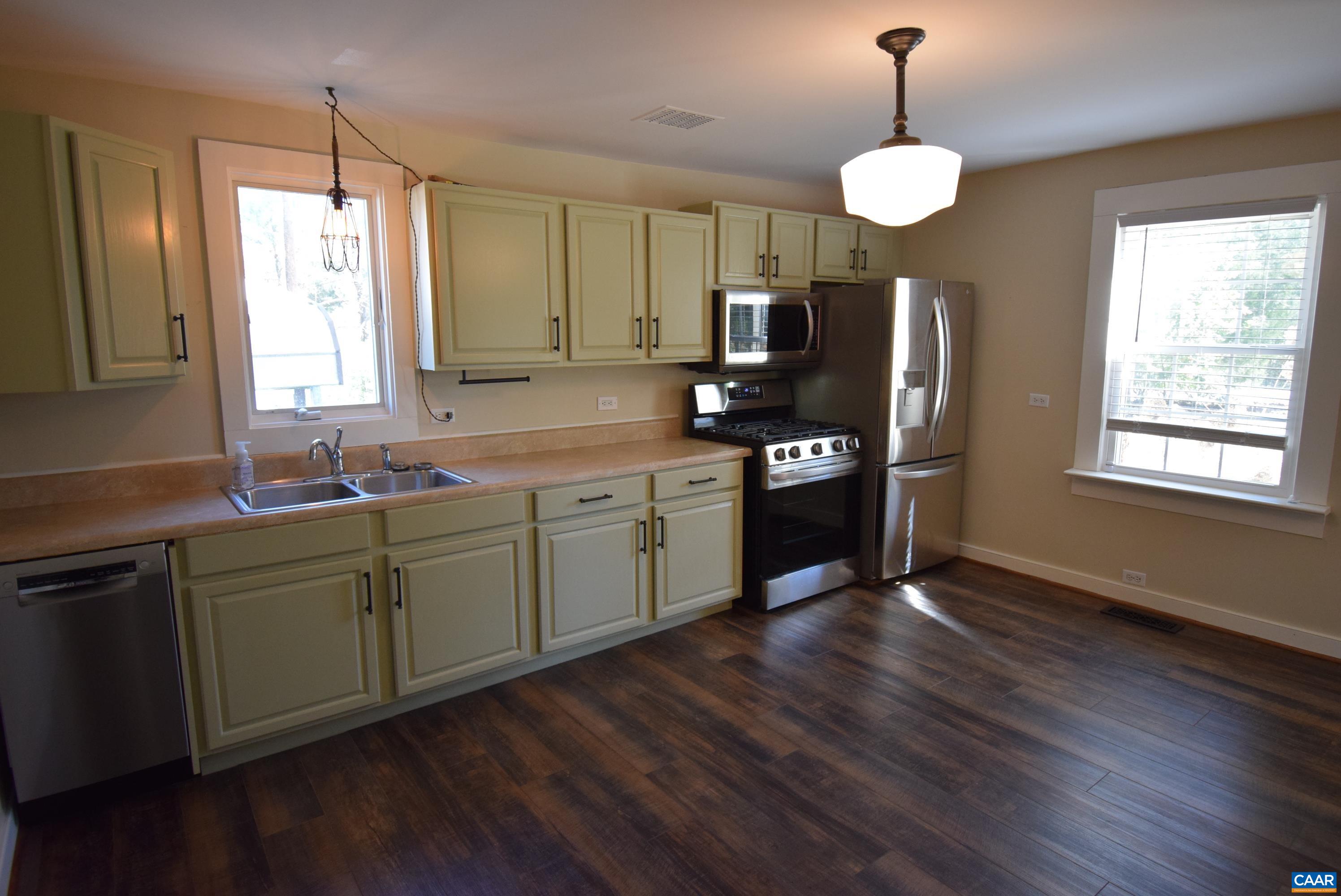 5228 Secretarys Sand Road Esmont, VA 22937 - Photo 6 of 31