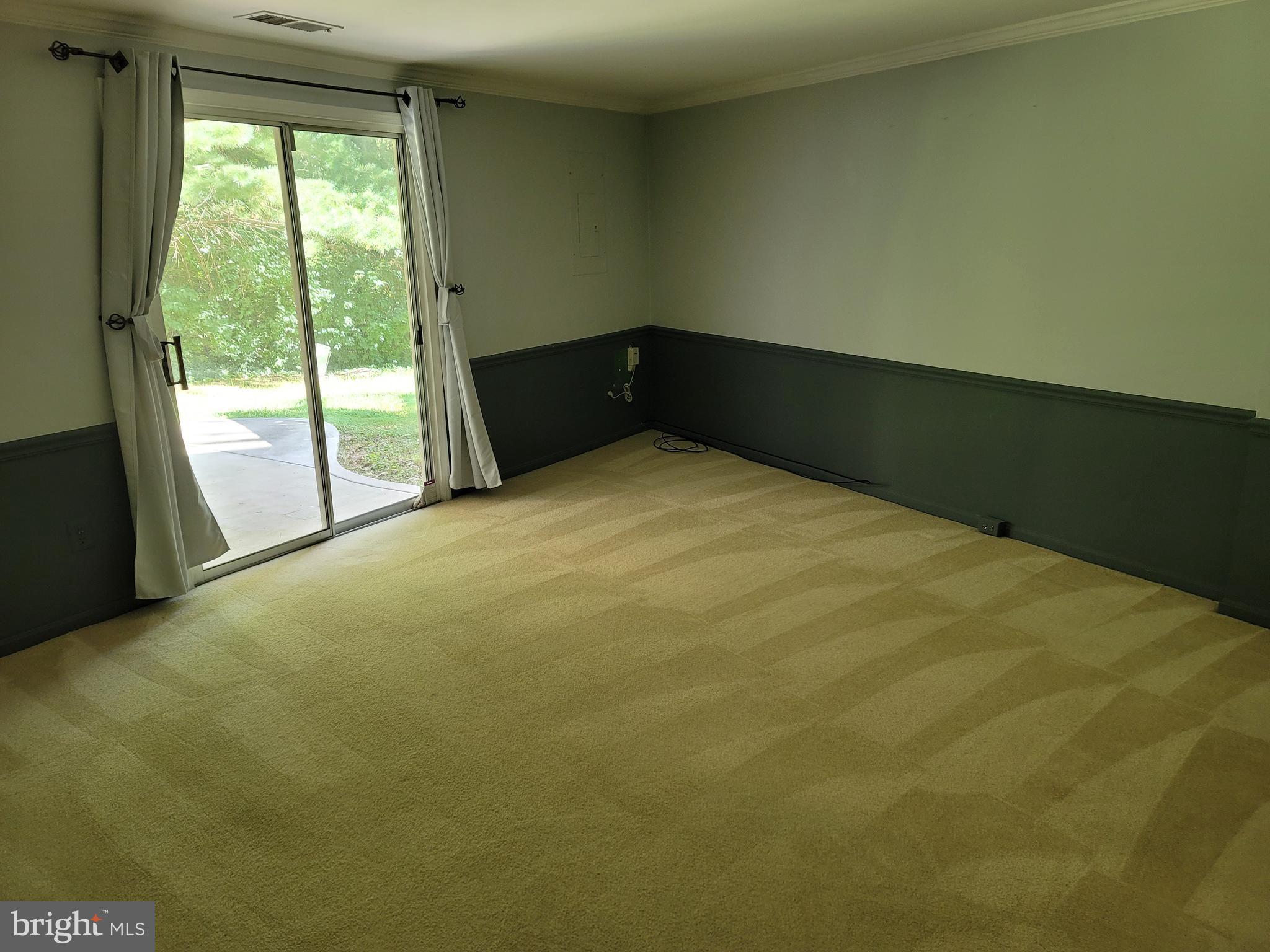 11921 Redtree Way Reston, VA 20194 - Photo 15 of 16 Gallery Image 15