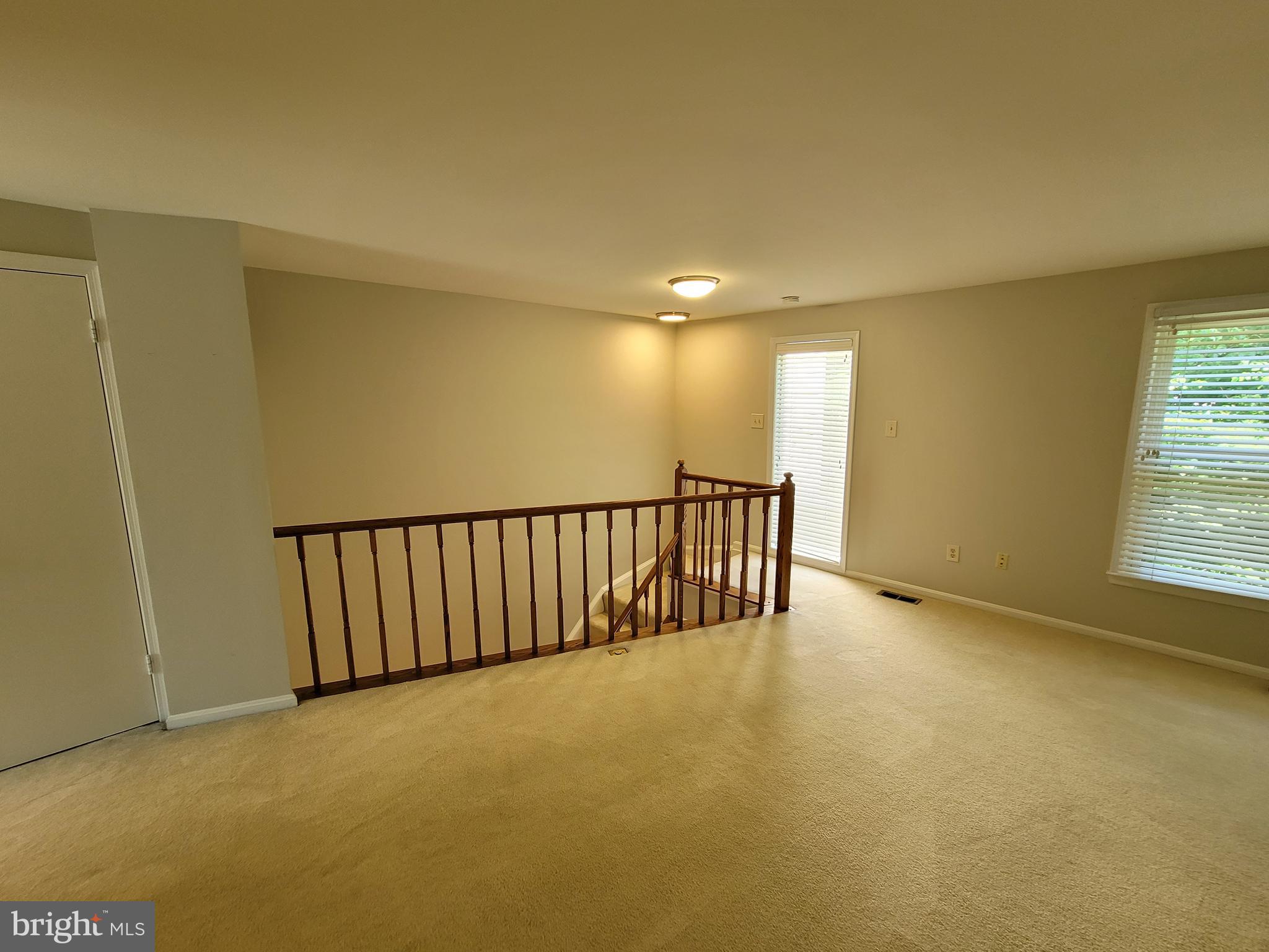 11921 Redtree Way Reston, VA 20194 - Photo 10 of 16 Gallery Image 10