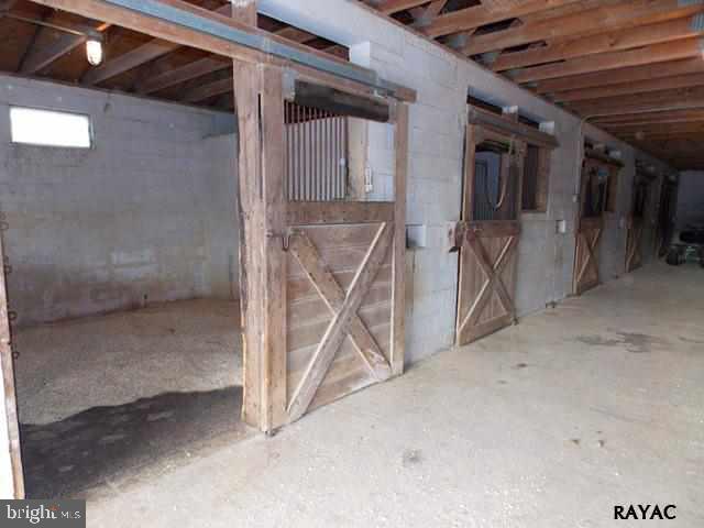 95 Barshinger Road Red Lion, PA 17356 - Photo 28 of 36