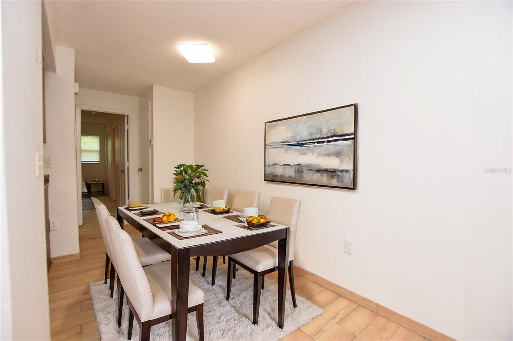 613 Robin Road, Unit 5 Lakeland, FL 33803 - Photo 5 of 18