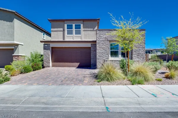 $585,000 | 302 Mount Tyndall Street, Henderson, NV 89015
