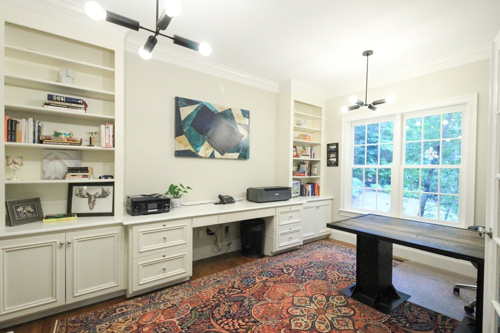 56 Lorena Road Winchester, MA 01890 - Photo 4 of 30