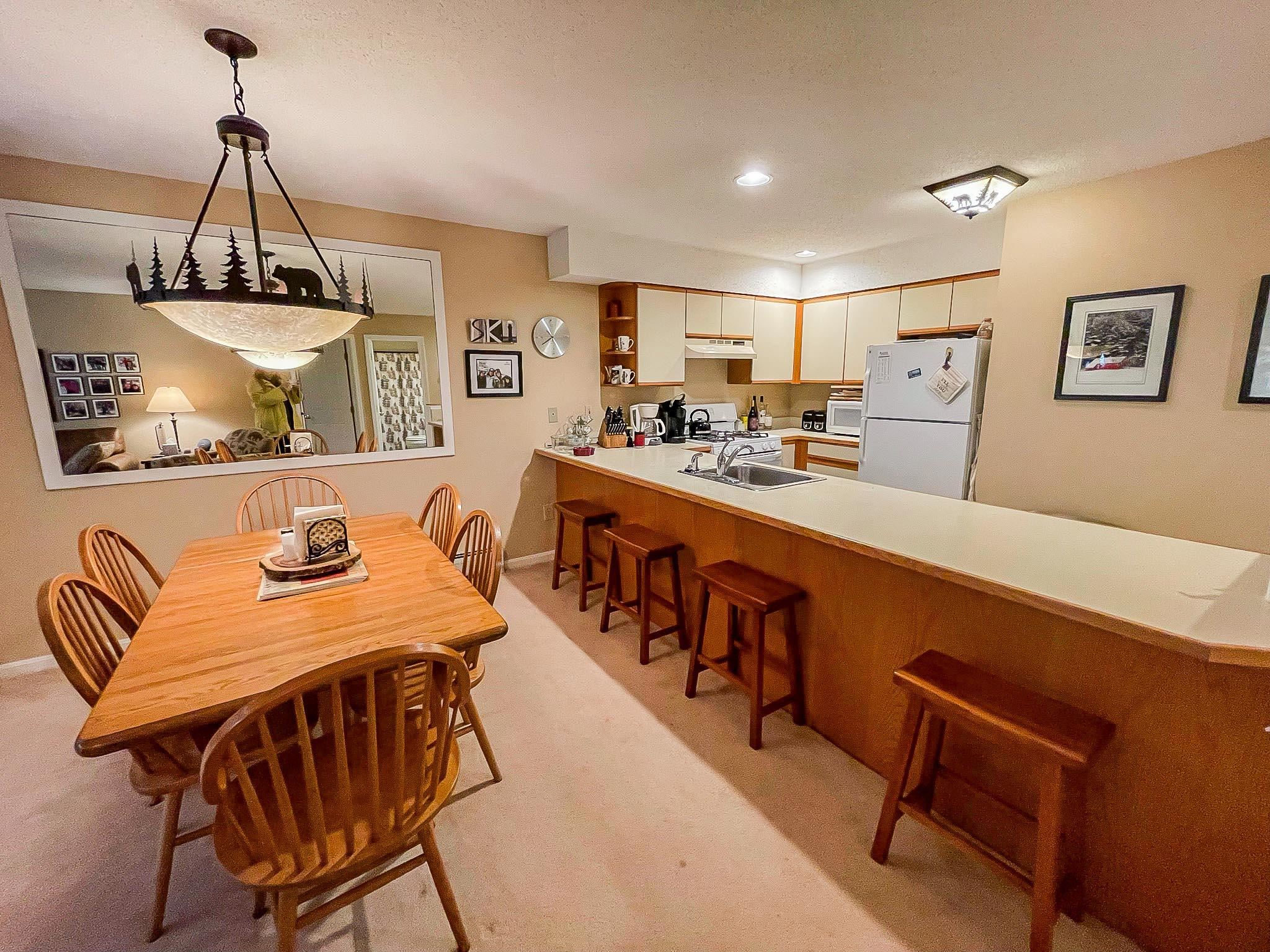 46 Fowler Road, Unit O202 Ludlow, VT 05149 - Photo 6 of 20 Gallery Image 6