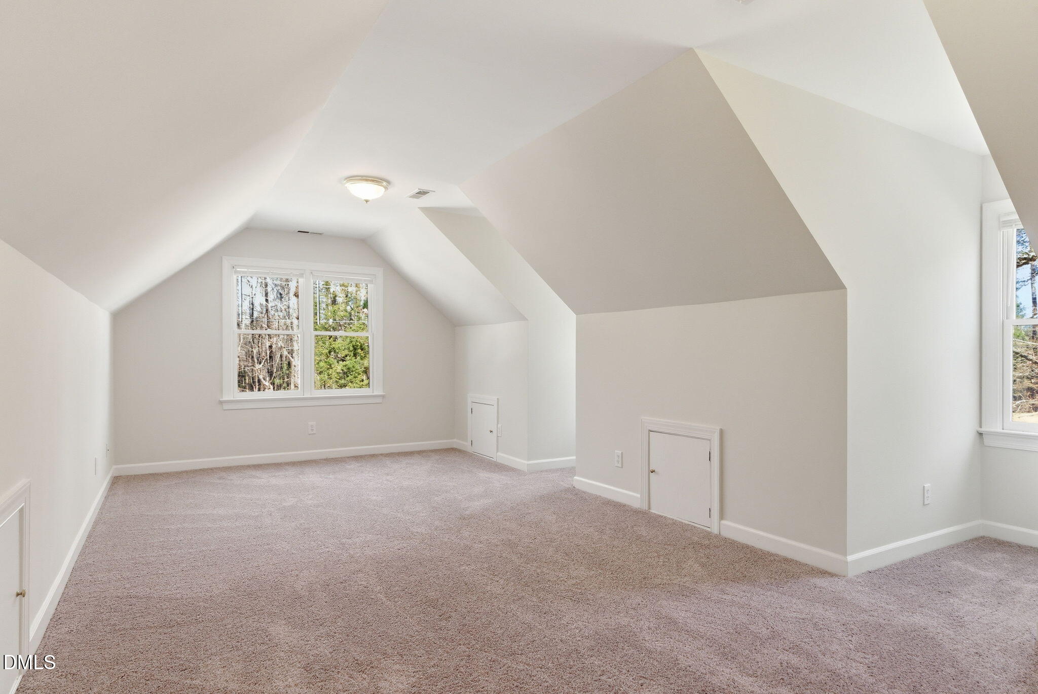 7400 Green Hope School Road Cary, NC 27519 - Photo 26 of 48 an empty room with windows