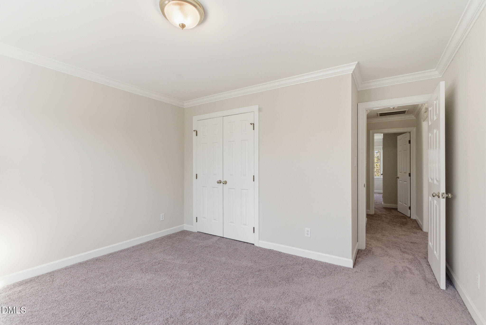 7400 Green Hope School Road Cary, NC 27519 - Photo 29 of 48 a view of an empty room and window