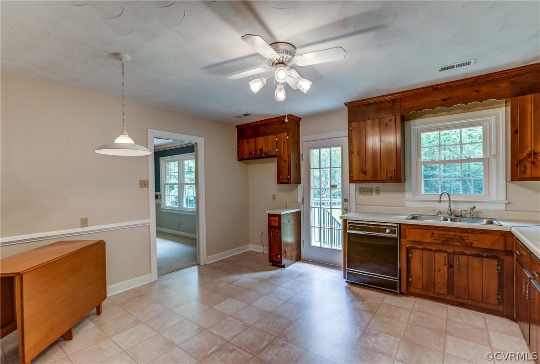 5902 Centralia Road North Chesterfield, VA 23237 - Photo 6 of 24 Gallery Image 6