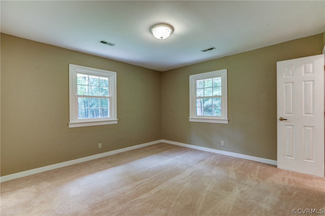5902 Centralia Road North Chesterfield, VA 23237 - Photo 10 of 24 Gallery Image 10
