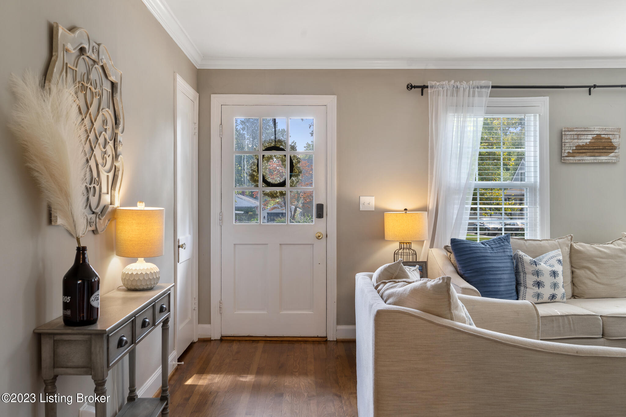 4109 Gloucester Rd-7