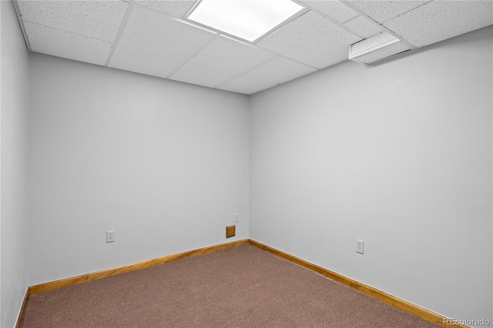 8725 Meadowlark Circle Highlands Ranch, CO 80126 - Photo 29 of 40 a view of empty room