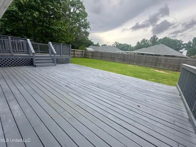 $2,000 | 696 Apuwai Place, Diamondhead, MS 39525