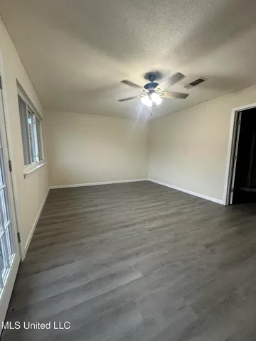 $2,000 | 696 Apuwai Place, Diamondhead, MS 39525