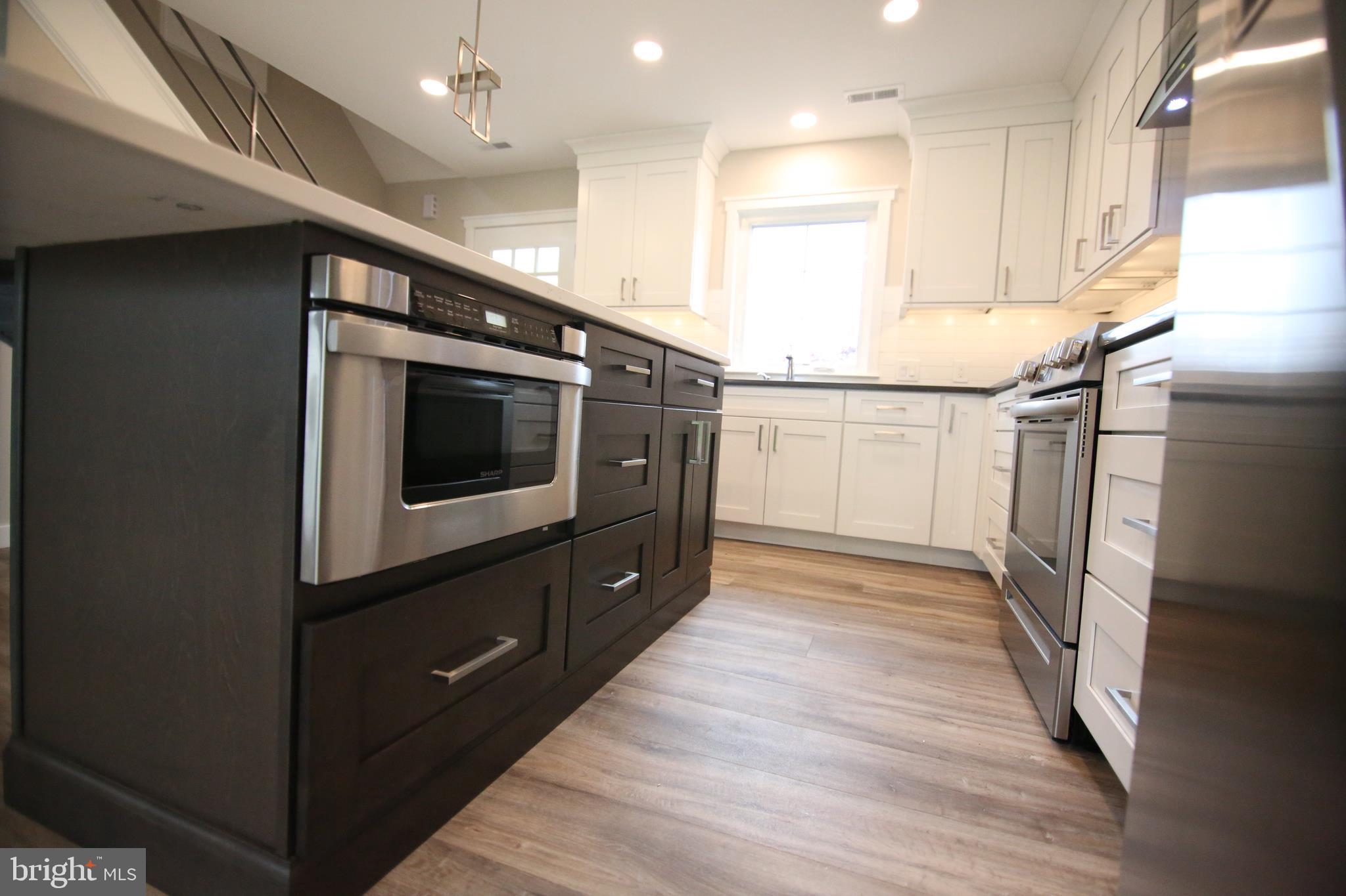 33 High Road Levittown, PA 19056 - Photo 13 of 43 Gallery Image 13